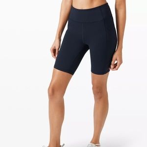 Lululemon High-rise Size 6 Length 8" Black Shorts - Invigorate Shorts